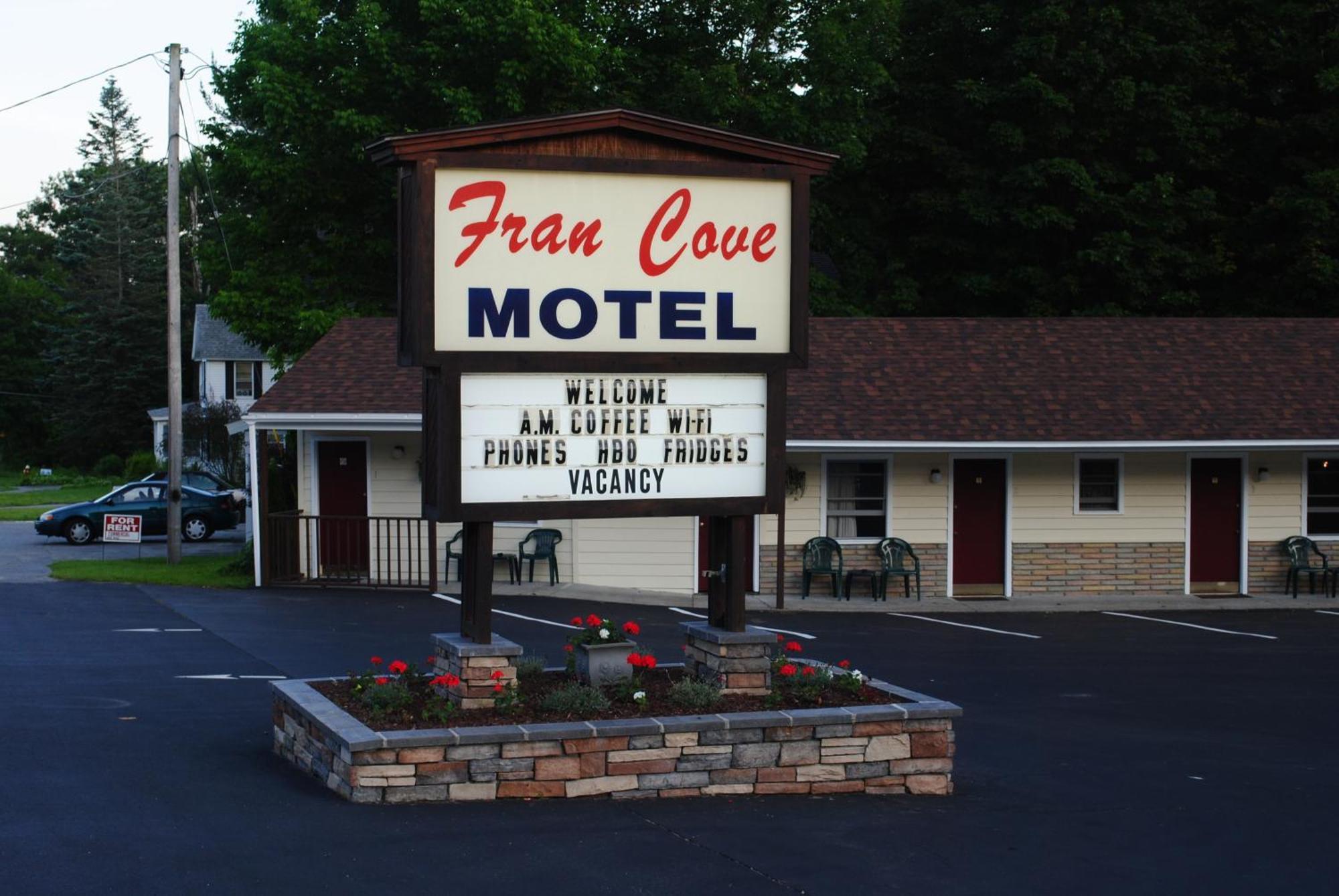 Fran Cove Motel レイク・ジョージ エクステリア 写真