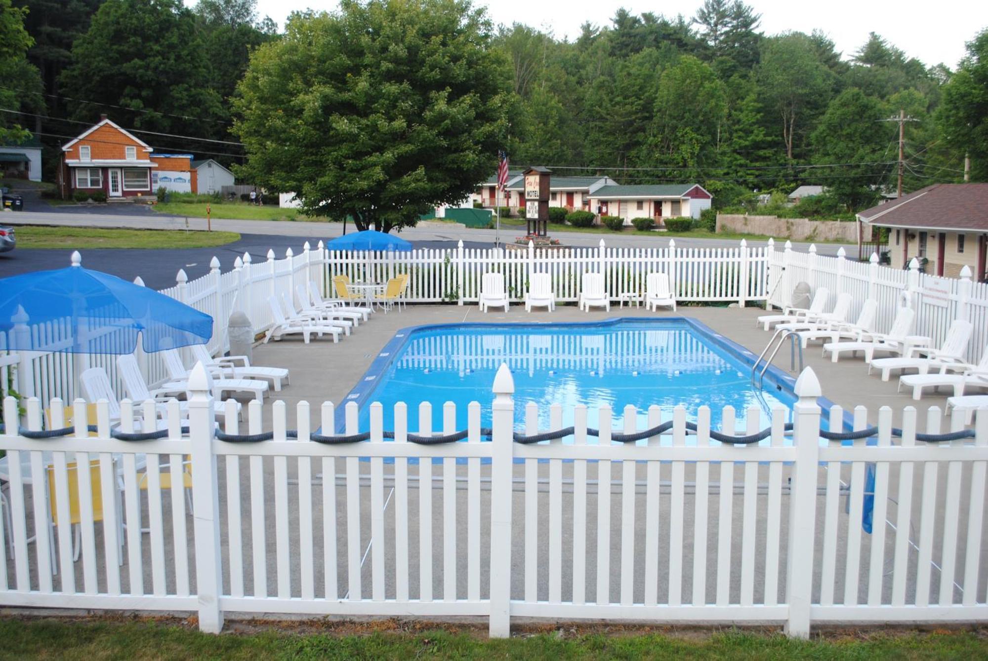 Fran Cove Motel レイク・ジョージ エクステリア 写真